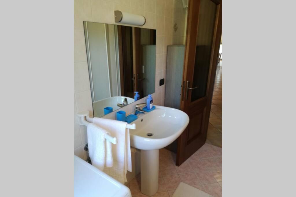 Casa Vacanze Liliana Priocca Екстериор снимка